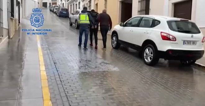 Liberada una mujer en Sevilla antes de ser obligada a prostituirse por su pareja sentimental