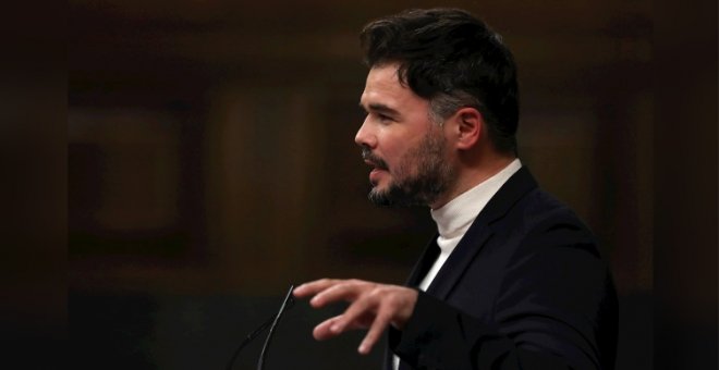 "Queremos menos racistas subvencionados": la respuesta de Rufián al cartel xenófobo de Vox