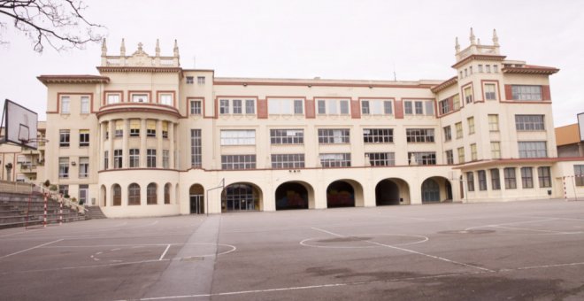 Cantabria termina la semana cerrando dos nuevas aulas en Santander y con 443 alumnos en cuarentena