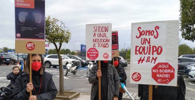 Toda la plantilla de H&M en Cantabria secunda la jornada de huelga