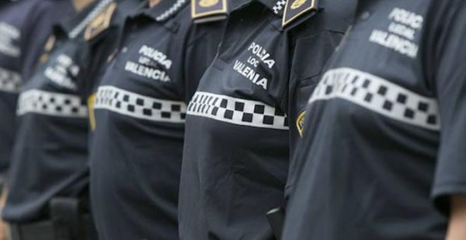 Ex mando policial condenado por abusos sexuales: "Tranquila, que estás con el jefe"