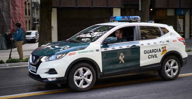 Dos personas detenidas tras hallarse el cadáver de una mujer con signos de violencia en un pueblo de Toledo
