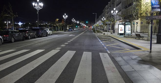 Denunciadas diez personas por incumplir el toque de queda y beber en la calle