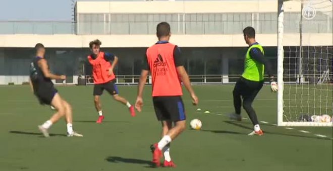 El Real Madrid continúa preparando su partido ante el Levante