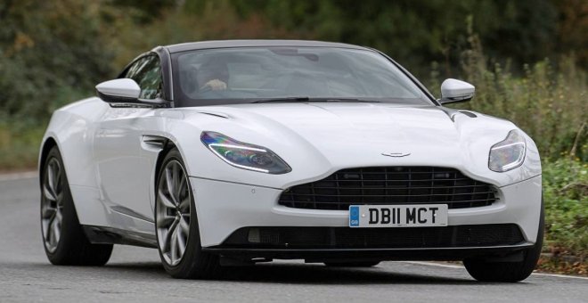 El primer Aston Martin eléctrico de la historia ya tiene fecha de lanzamiento (y habrá más en 2030)