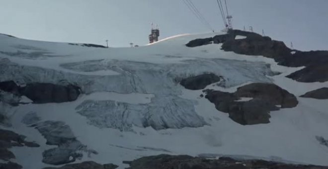 Un escudo protector natural para proteger las laderas y glaciares de los Alpes suizos