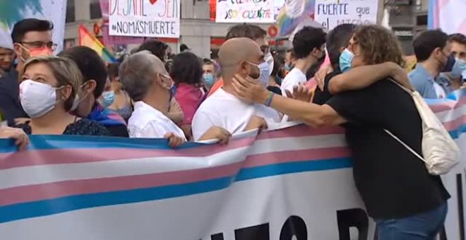 Multitudinaria concentración en Madrid contra el aumento de las agresiones homófobas