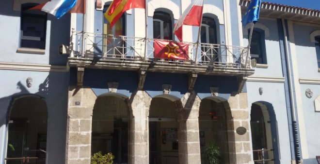 La ocupación de pisos en la calle Ballesta genera "problemas de convivencia" con los vecinos