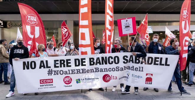 El Sabadell ofrece reducir a 1.555 la cifra de afectados por el ERE del banco