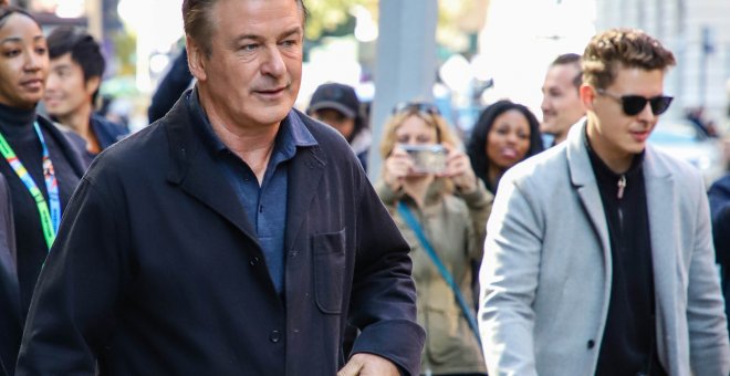 Alec Baldwin mata accidentalmente durante un rodaje a la directora de fotografía Halyna Hutchins