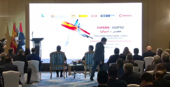 Sanchez viaja a Egipto junto con varios empresarios españoles para reforzar las relaciones bilaterales