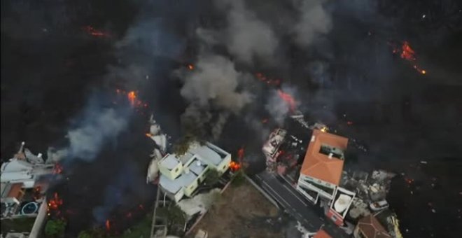 La inactividad del volcán permite visitar la zona de exclusión