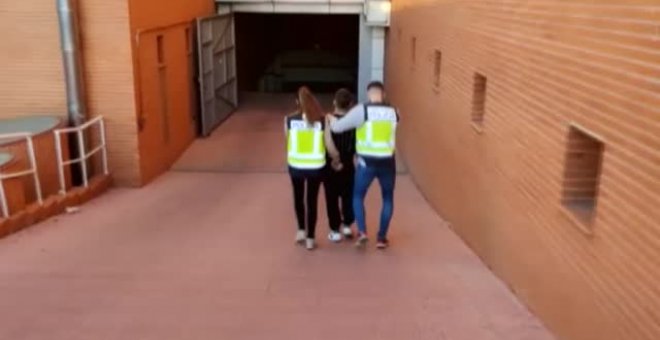 Detenido el acusado de asesinar a su pareja en Elche tras atrincherarse en una vivienda