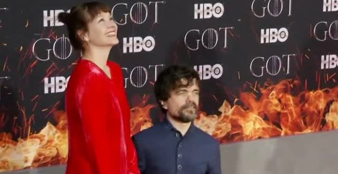 El actor norteamericano Peter Dinklage critica el remake que Disney prepara de "Blancanieves y los siete enanitos"