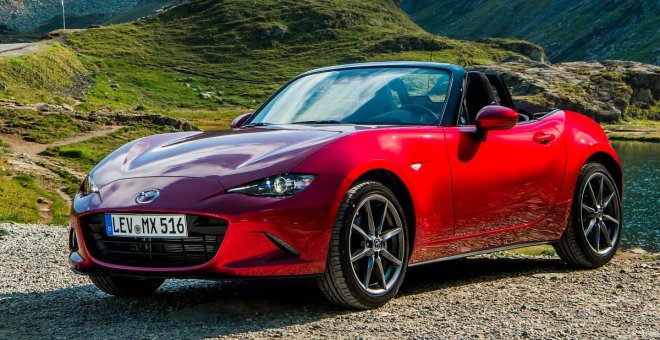 Esta detallada patente muestra los posibles datos técnicos del primer Mazda MX-5 híbrido