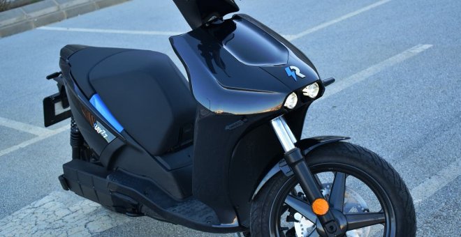 La Ray 7.7 es el mejor scooter eléctrico a la venta en España, ¿pero cuál es su autonomía real?