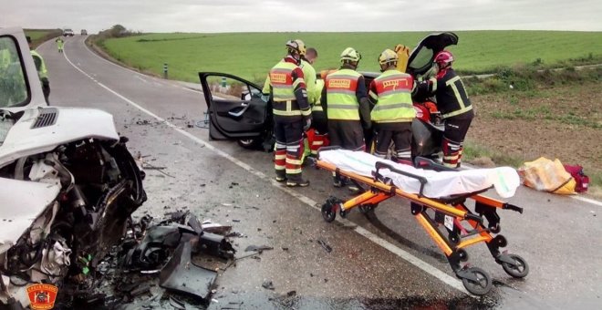 Un niño de 12 años y dos mujeres resultan heridos en un accidente de tráfico en la localidad toledana de Yuncler