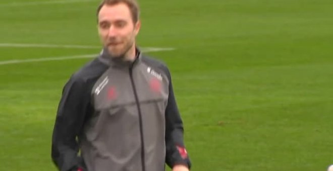 El danés Eriksen se entrena con su selección en el Marbella Football Center