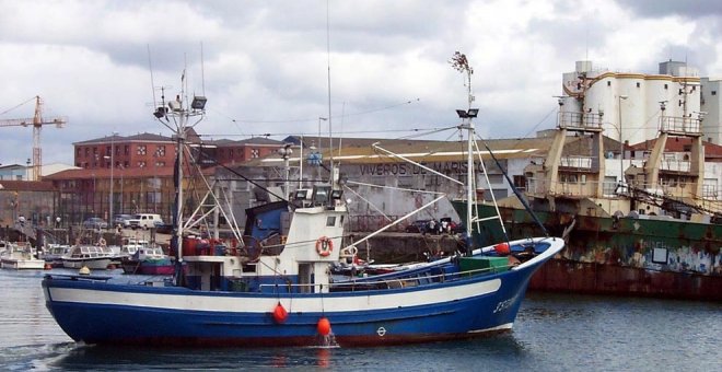 Los pescadores de cerco del Cantábrico volverán a faenar tras dos semanas de paro