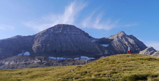 Ascensión al emblemático Taillón, una de las cumbres imprescindibles de los Pirineos