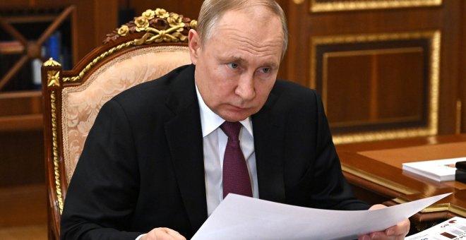 Rusia veta a la cúpula de la UE, protege sus exportaciones y llama a impulsar sectores estratégicos en respuesta a las sanciones