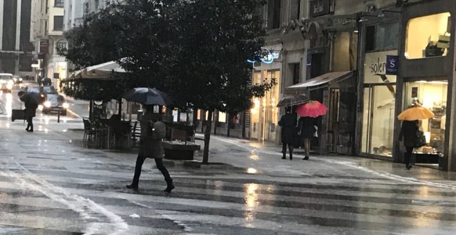 Aviso amarillo por lluvias y oleaje este sábado en Cantabria