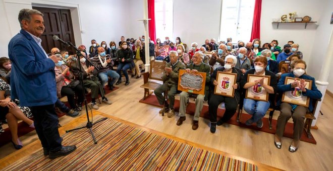 El municipio homenajea a sus mayores