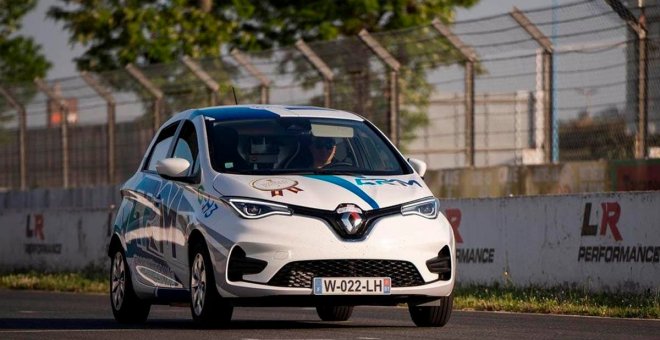 Este Renault Zoe de pila de combustible tiene una autonomía de 2.000 kilómetros