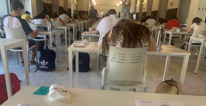 Más de 9.800 estudiantes realizarán la EVAU "con casi total normalidad" en las universidades de la región