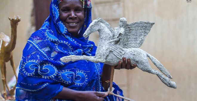 Haoua Touré, dar nueva vida a los plásticos en la mítica Tombuctú