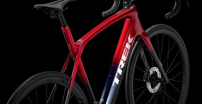 La bicicleta eléctrica Trek Domane+ LT 7 viene con la amortiguación integrada en el cuadro