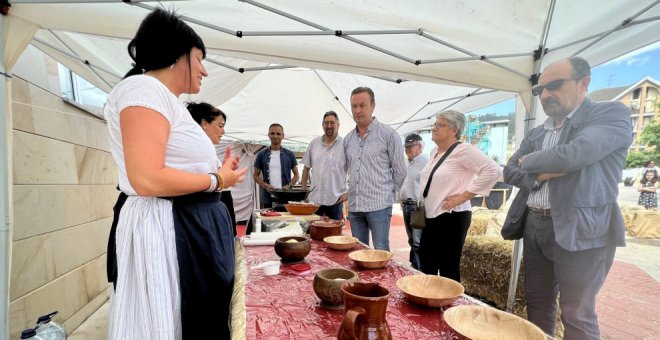 La primera Feria Agroalimentaria de Cantabria reúne a medio centenar de artesanos