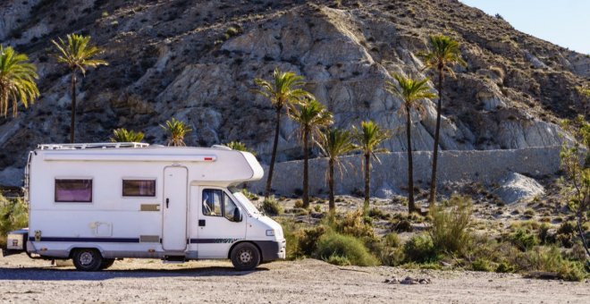 Las mejores rutas para viajar en autocaravana (y no pagar nada en alojamiento)