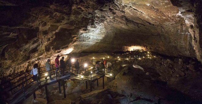 La cueva de El Pendo conmemora 25 años desde su descubrimiento