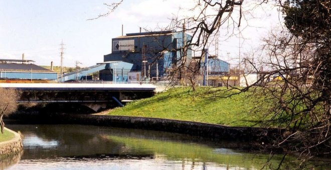 El ERTE de Ferroatlántica afectará a 150 trabajadores de Boo durante nueve meses