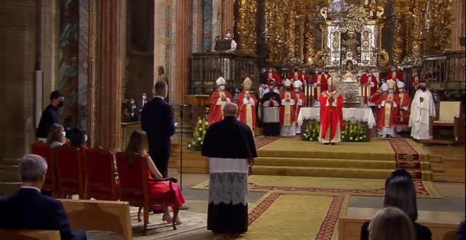 Felipe VI reivindica en la ofrenda al Apóstol la "ambición y coraje" del pueblo español