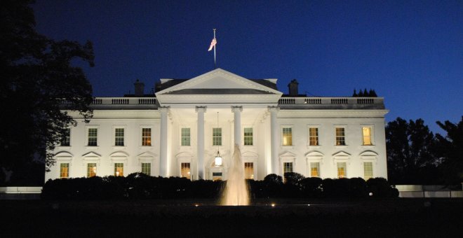 Dos turistas fallecen en las inmediaciones de la Casa Blanca por el impacto de varios rayos