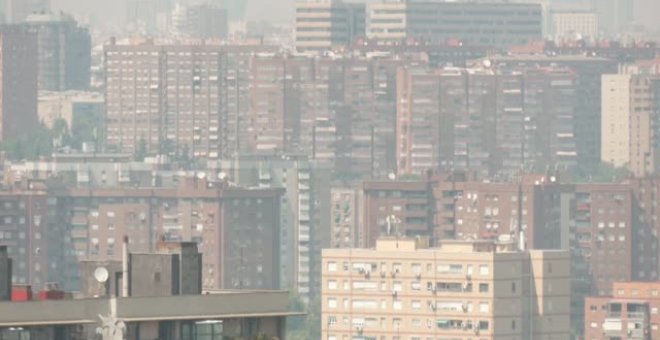 El humo de un incendio en Portugal llega hasta Madrid