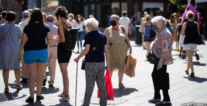 Cantabria registra 38 contagios y baja la incidencia, pero suma un fallecido