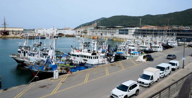 Aparece el cadáver de un hombre flotando junto al puerto de Santoña