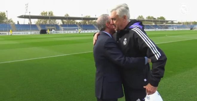 Florentino Pérez visita a la plantilla del Real Madrid antes del entrenamiento