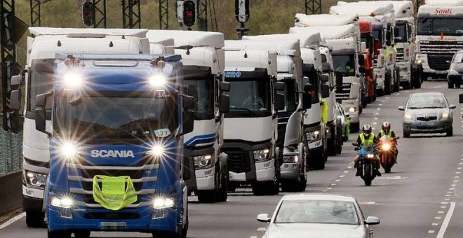 "No es una huelga": CCOO y UGT rechazan el paro de la Plataforma en Defensa del Transporte