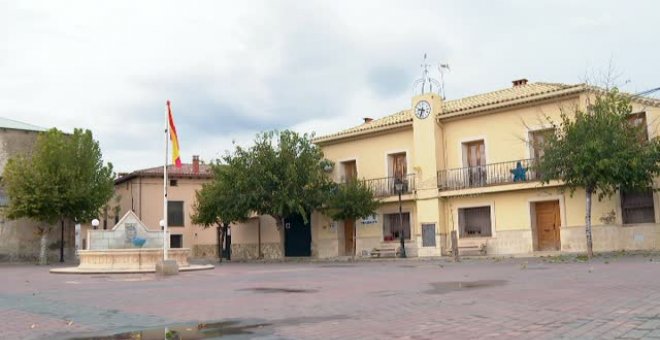 En Castejón celebran la apertura de un bar