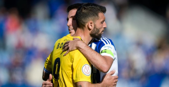 La Gimnástica pone contra las cuerdas al Real Oviedo