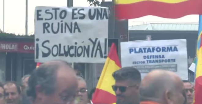 Los camioneros protestan por el incumplimiento de la ley que prohíbe trabajar a pérdidas