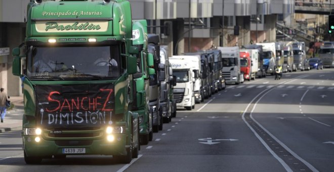 Los transportistas desconvocan el paro tras solo un día de protestas