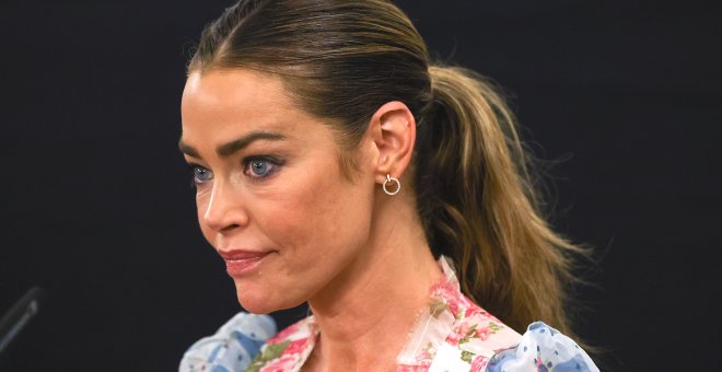 Disparan a Denise Richards y a su marido