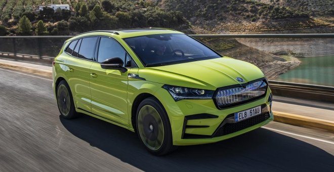 El Skoda Enyaq eléctrico más radical ya tiene precio en España: ya está disponible el VRS