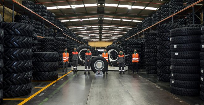 Sindicatos y dirección de Bridgestone acuerdan un ERTE en Puente San Miguel del 21 al 31 de diciembre