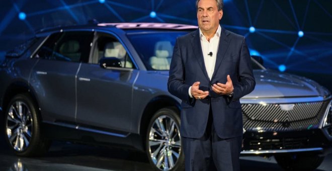 El presidente de General Motors reivindica los coches eléctricos frente a los híbridos